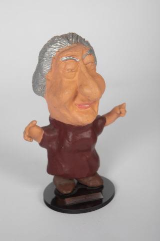 Bonecos caricaturados de Ben Gurion e Golda Meir